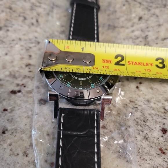 Luis Cardini | Leather Band Quartz Watch Black & Silver - Picture 7 of 16